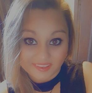 Meet your Posher, Kimberly